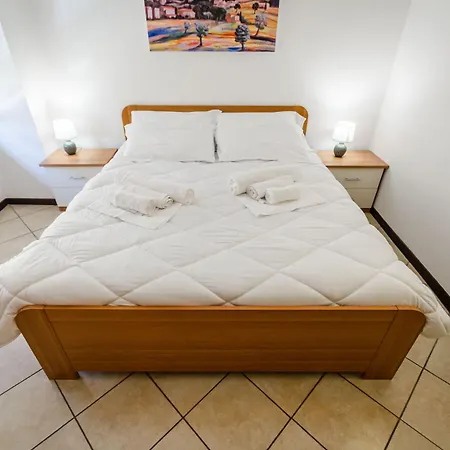Ptu Via Della Pescara Apartament